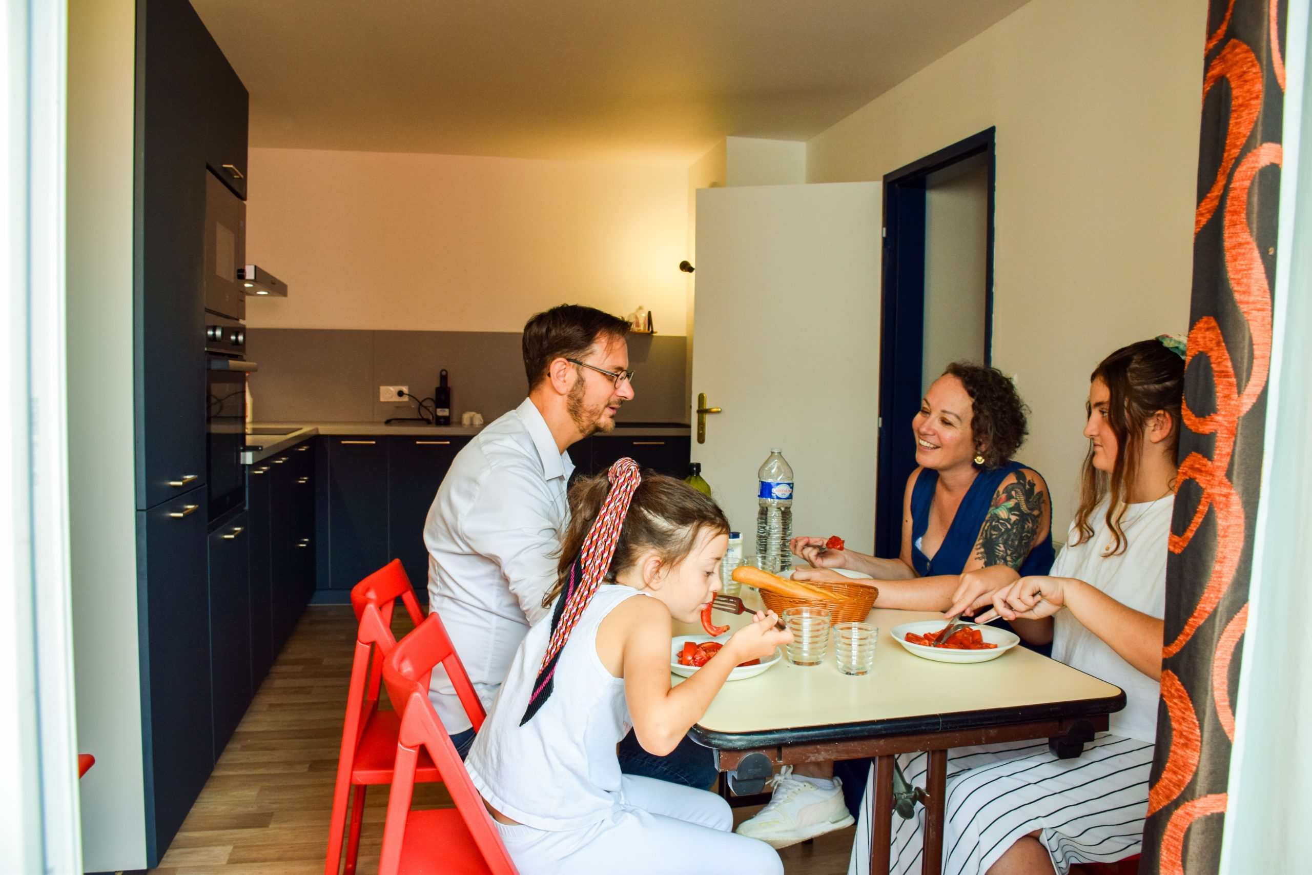 B&BHotelRodezBourran_Cuisineenlibreservice